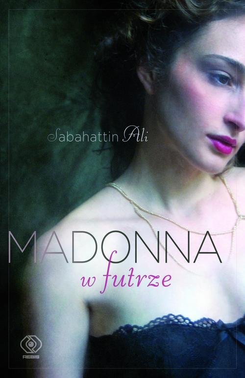 Image of Madonna w futrze