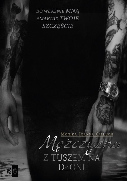 Image of Mężczyzna z tuszem na dłoni